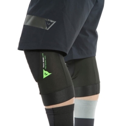 trail-skins-lite-knee (2).jpg