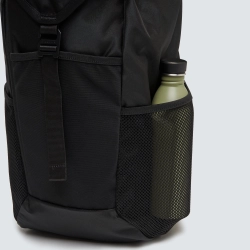 193517235888_clean-days-backpack_blackout_alternate_d02.webp