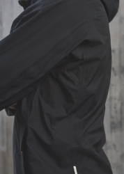 52323_1002_Ms_MotionRainJacket_Uranium Black12.jpg