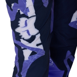 352930_ZAL868958.jpg